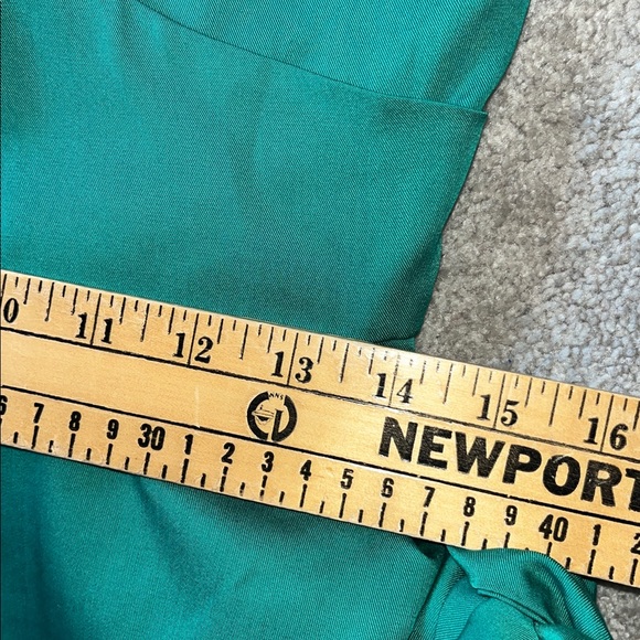 Lovers + Friends Orchid‎ Dress Green Wrap Cocktail Party Size M - Picture 11 of 11